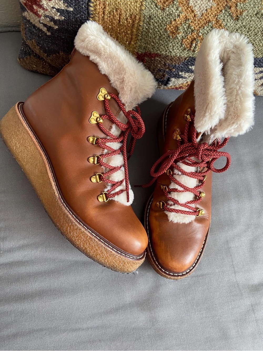 J. Crew Leather Winter Boots with Wedge Crepe Sole Nordic Warm Lace Up Size 9